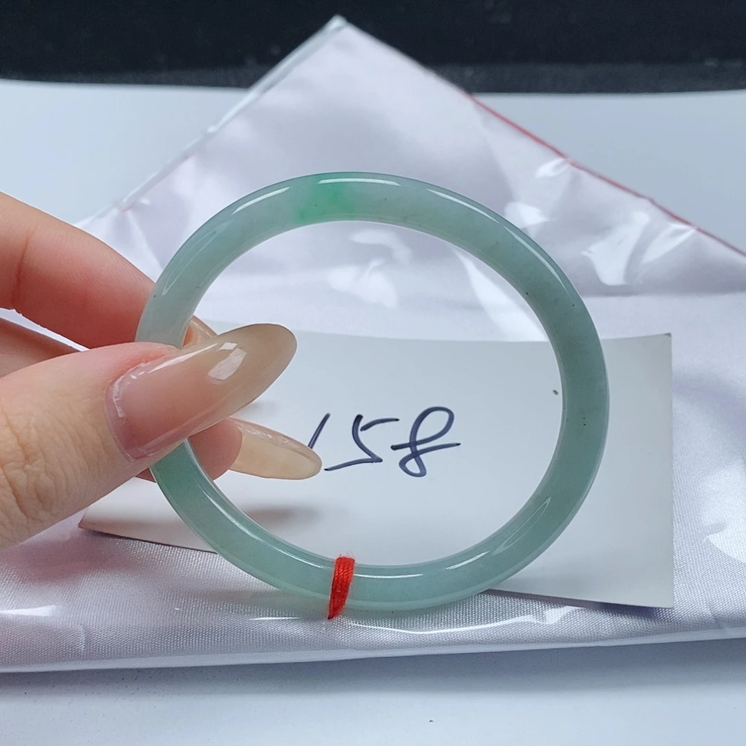 【闪购商品】翡翠手镯(贵妃镯)未镶嵌天然缅甸A货翡翠