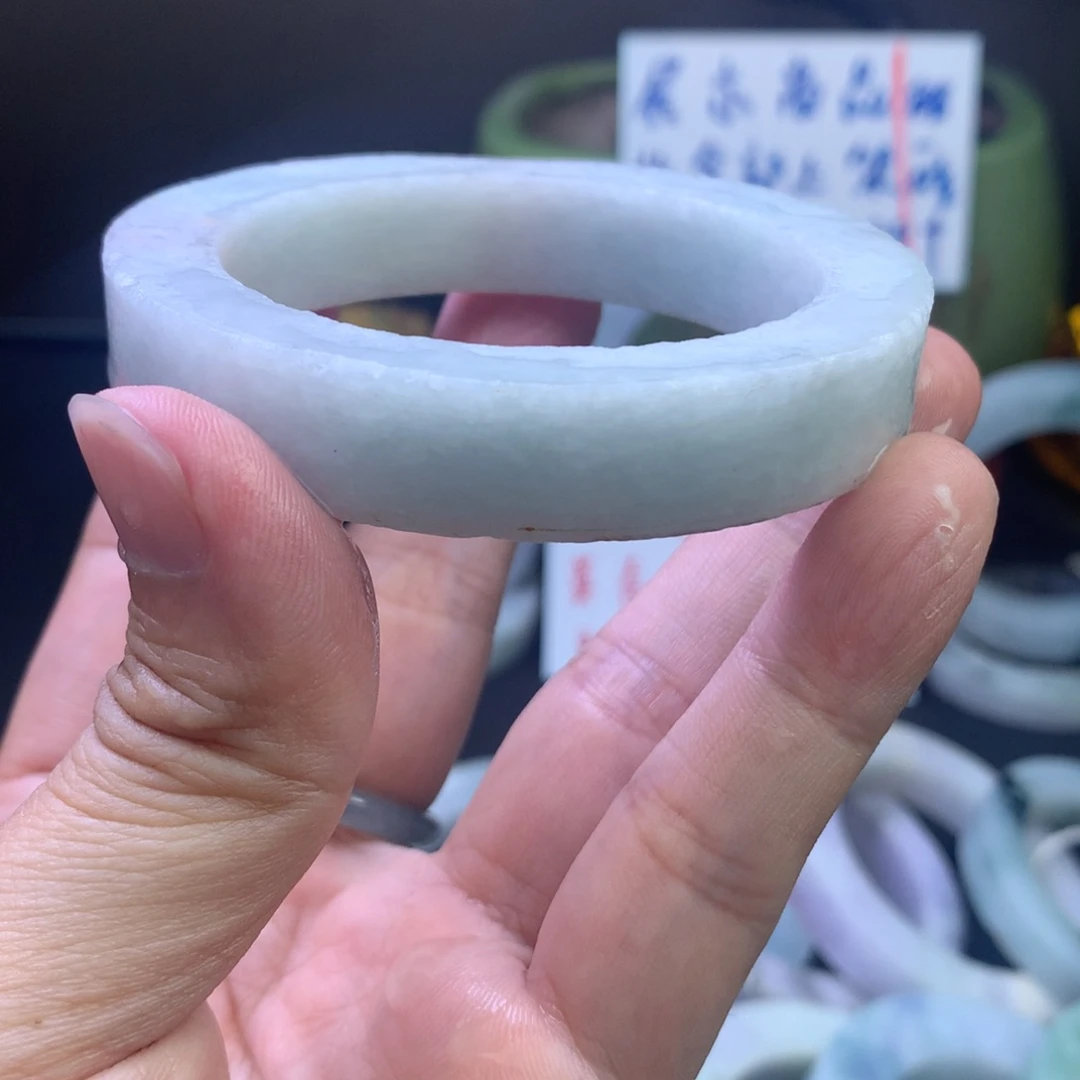 定制翡翠正未镶嵌