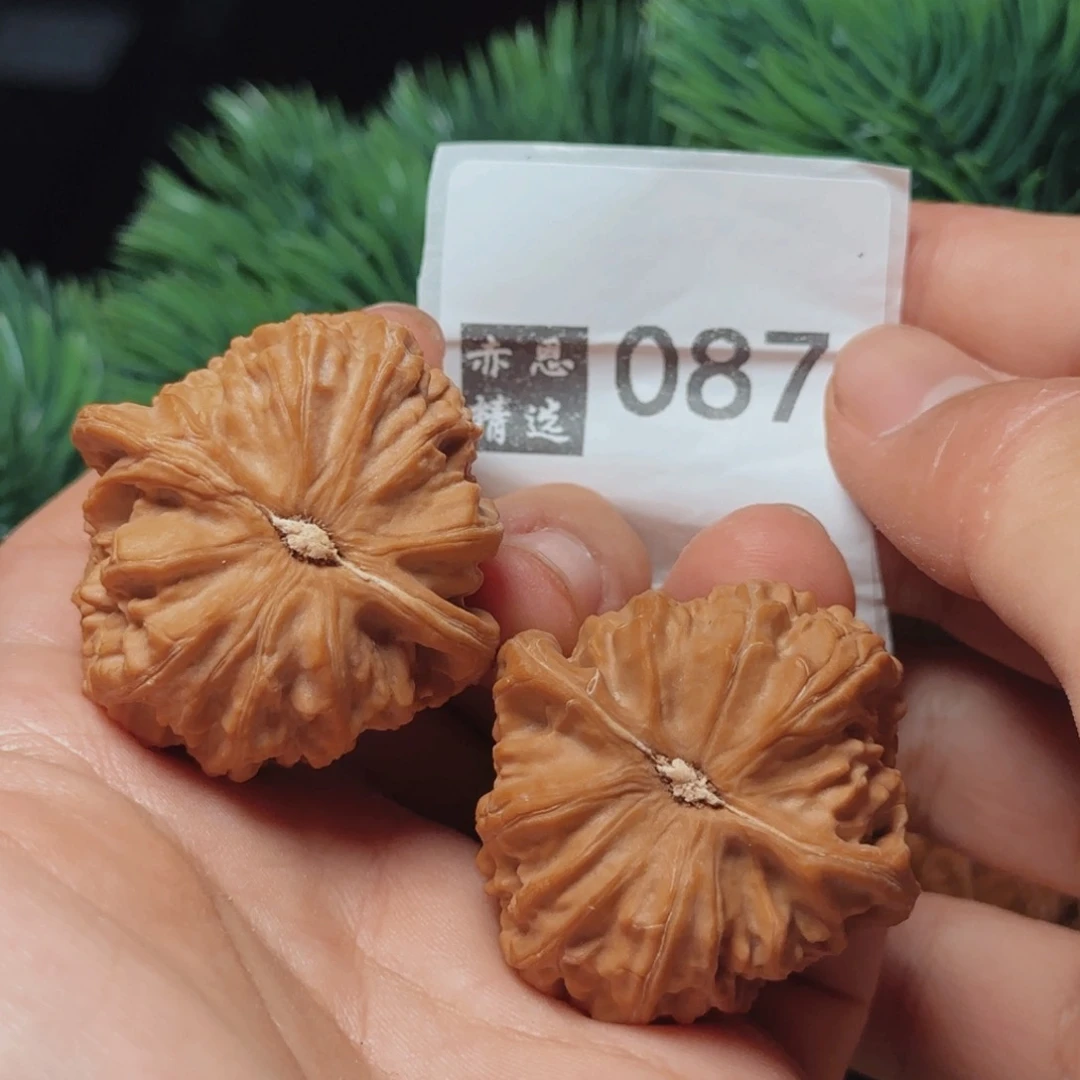 文玩核桃吊坠文玩核桃