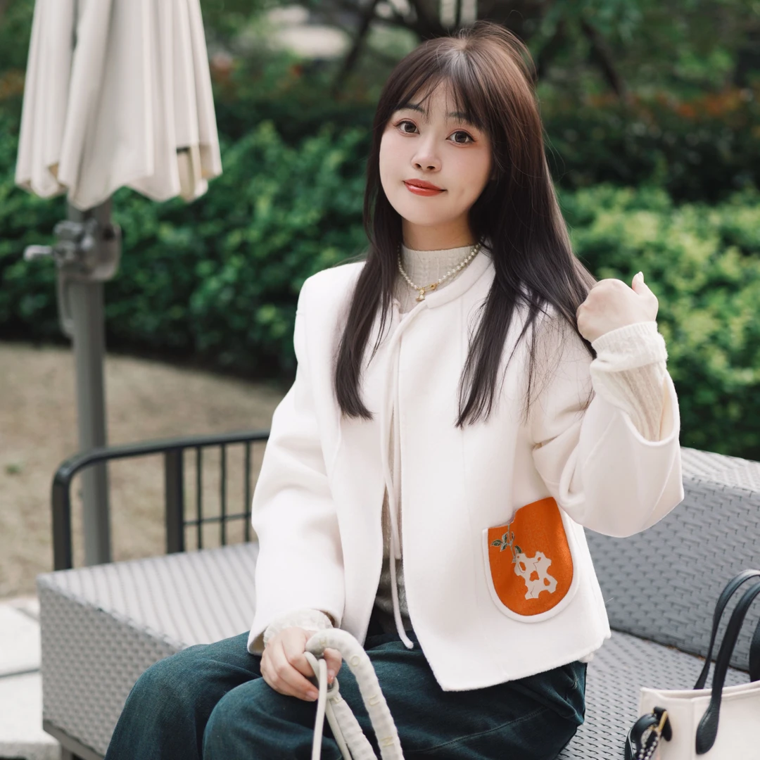 【红人上新】‘羊绒双面尼·山石牡丹’秋冬女装宋锦外套83389