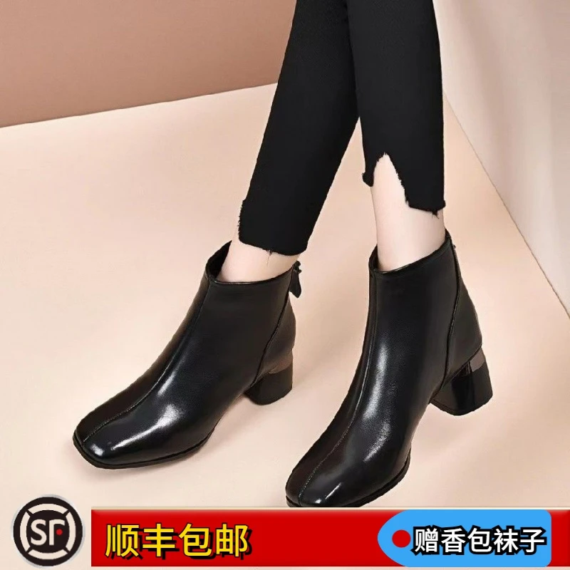 大东姚冬季马丁靴女新款时尚百搭洋气加绒保暖短靴女短筒秋冬季女