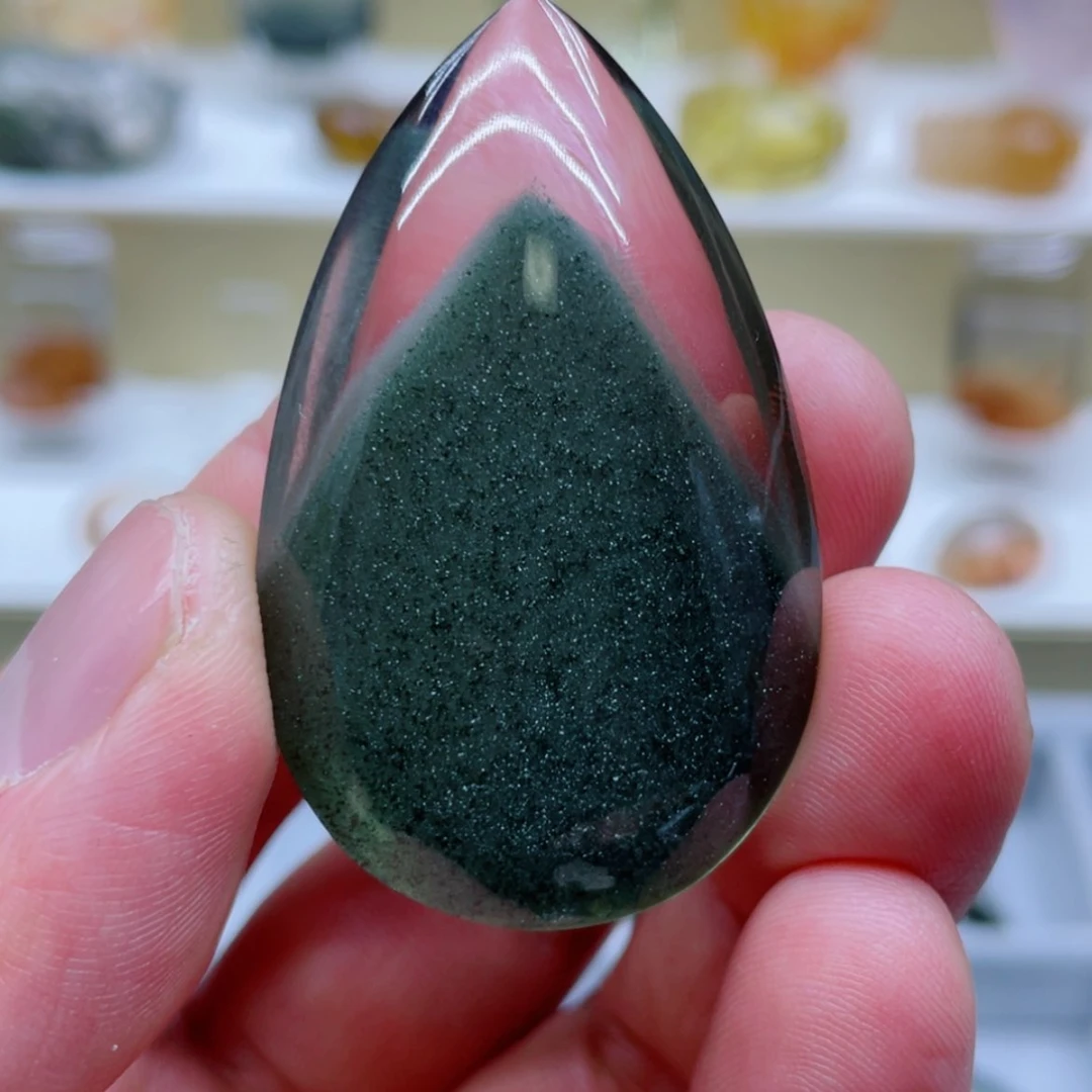 【闪购商品】水晶颈饰未镶嵌张**大