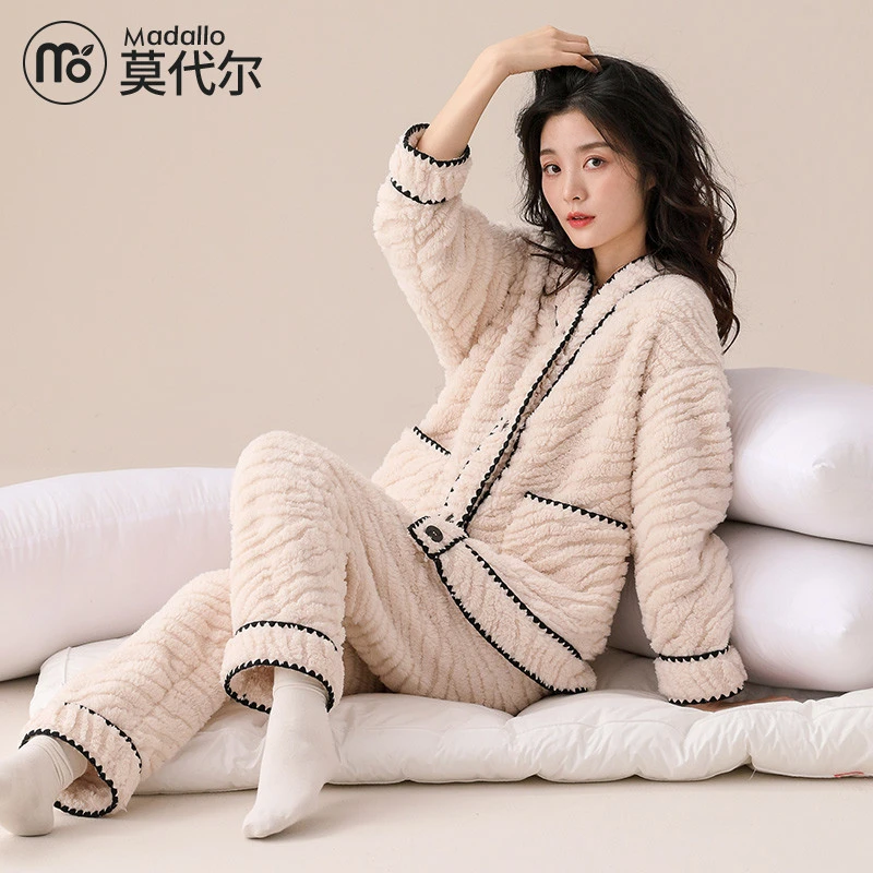 莫代尔女士睡衣秋冬加厚加绒珊瑚绒套装可外穿加大码法兰绒家居服