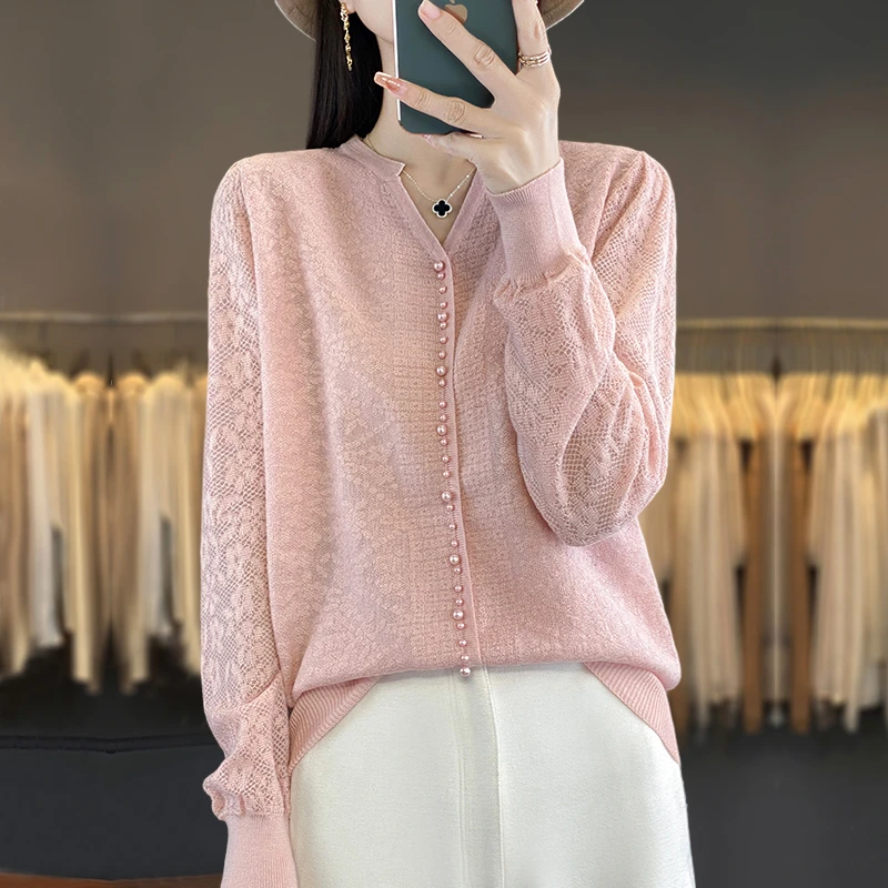 品牌秋季新款女纯色镂空V领钉珠时尚百搭薄款宽松休闲长袖针织衫