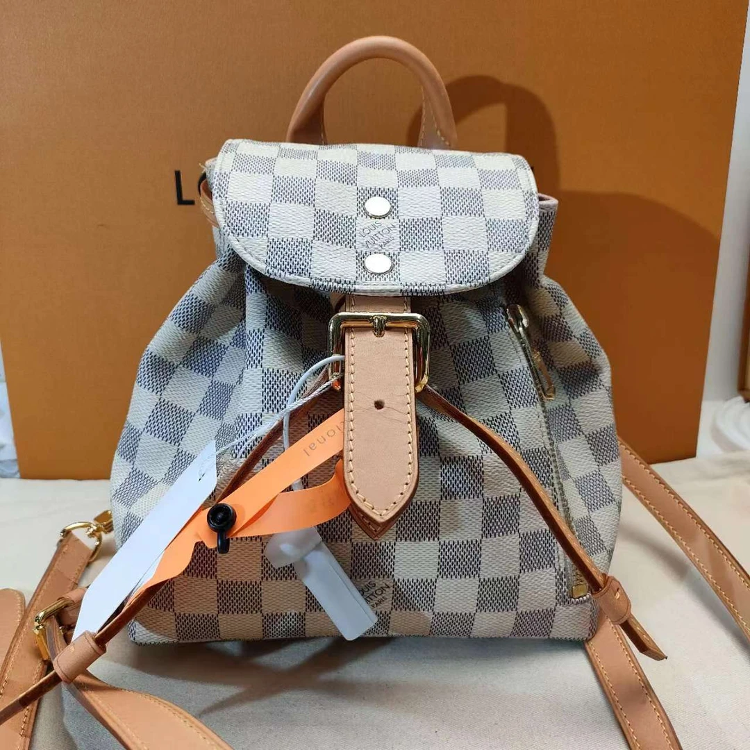 95新 LouisVuitton/路易威登  lv老花白棋盘格mini双肩包小书包