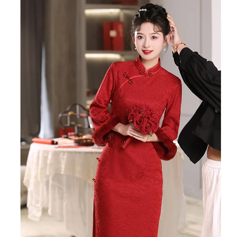 红色旗袍喜妈妈加厚加绒冬季2025新款中式订婚连衣裙小个子礼服裙
