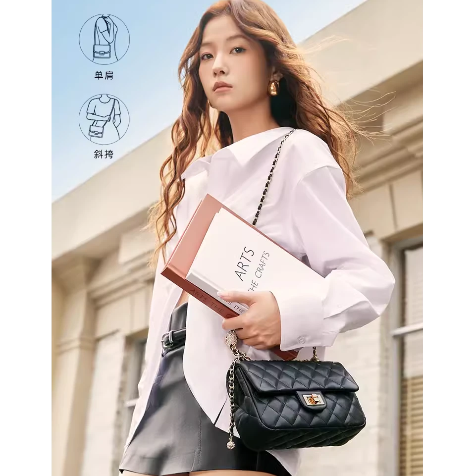 【百丽包包】黑色爆款高颜值PU女士气质时尚小众单肩菱格包X6782BX3