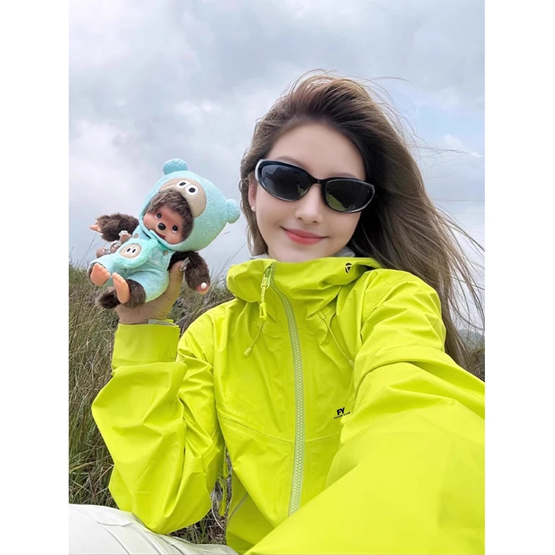 KSKM荧光绿冲锋衣女2025春秋季户外三合一可拆卸防风高颜值外套男