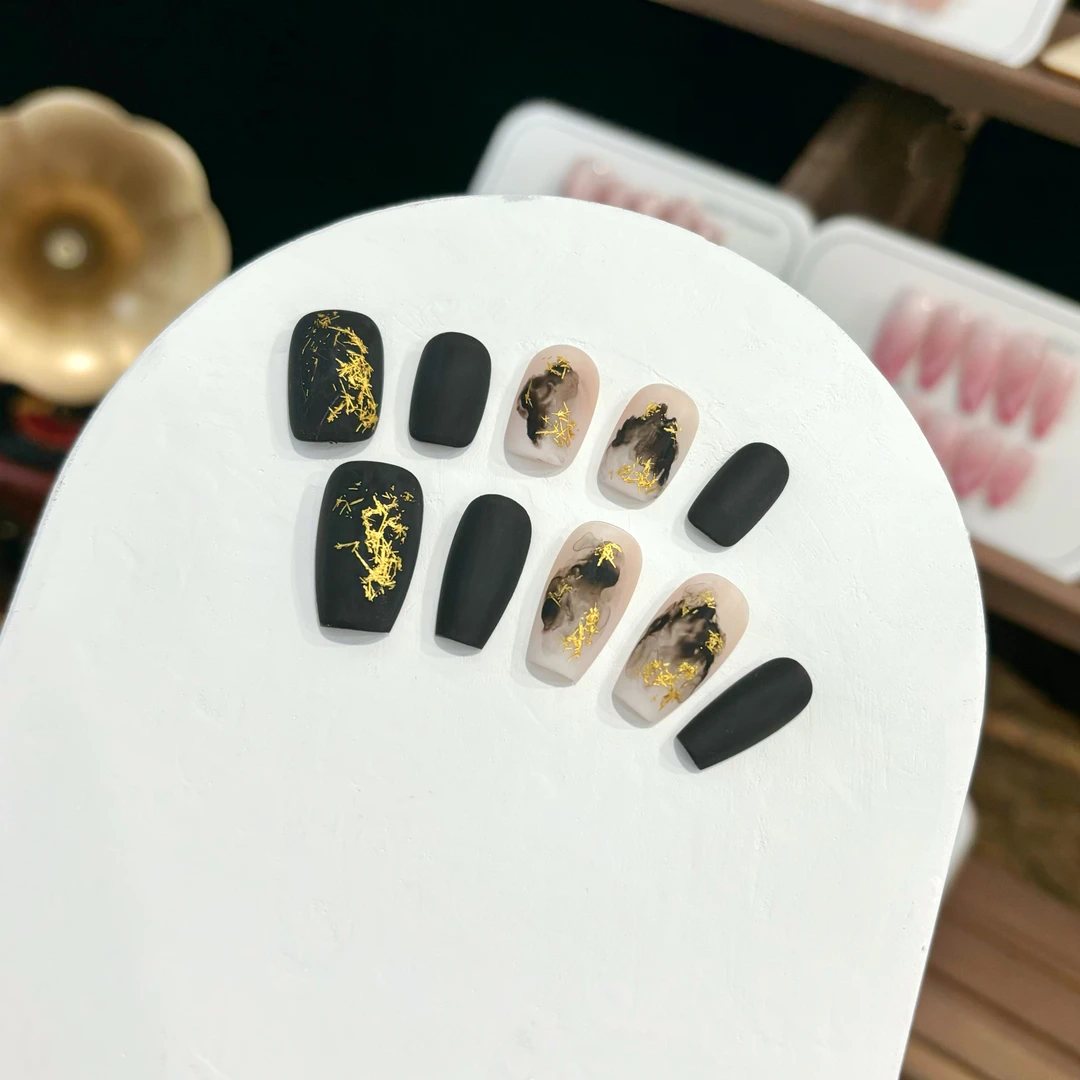 【黑道千金】纯手工穿戴甲显白美少女甲片中长梯可拆卸小众穿戴美甲