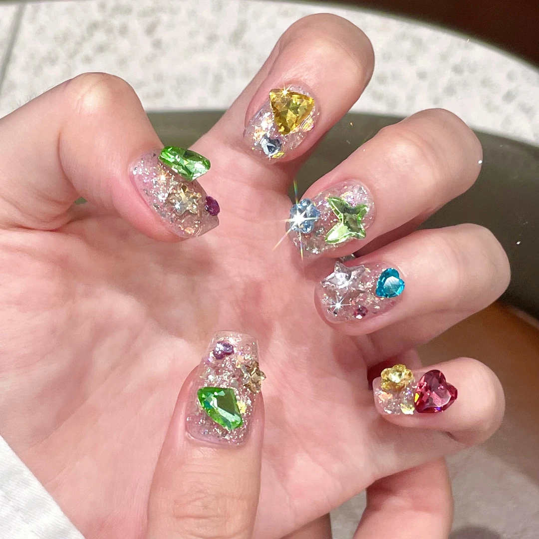 【波子汽水】纯手工高端穿戴甲显白贴片超闪流行轻透中长梯穿戴美