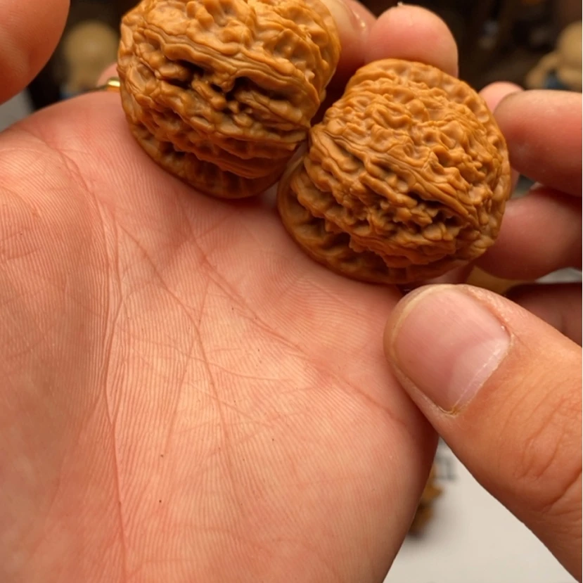 【闪购商品】桃核把件南**℡