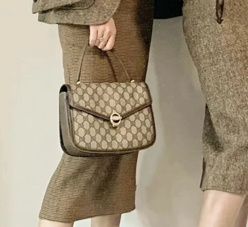 95新 GUCCI/古驰 GUCCI/古驰 老花金扣手提手腕单肩包 J20993