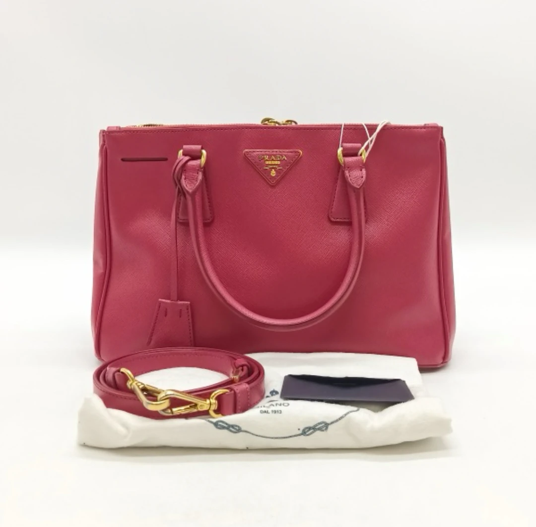 95新 Prada/普拉达 PRADA/普拉达 红色杀手小号手提包  15727