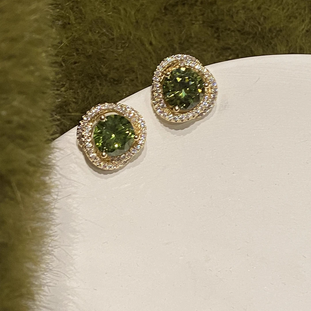 925银针耳钉橄榄绿高级感气质绝美耳环小众轻奢精致时尚耳钉女