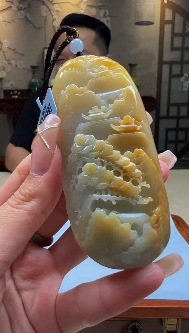 【闪购商品】翡翠颈饰未镶嵌C2024-8-27-39