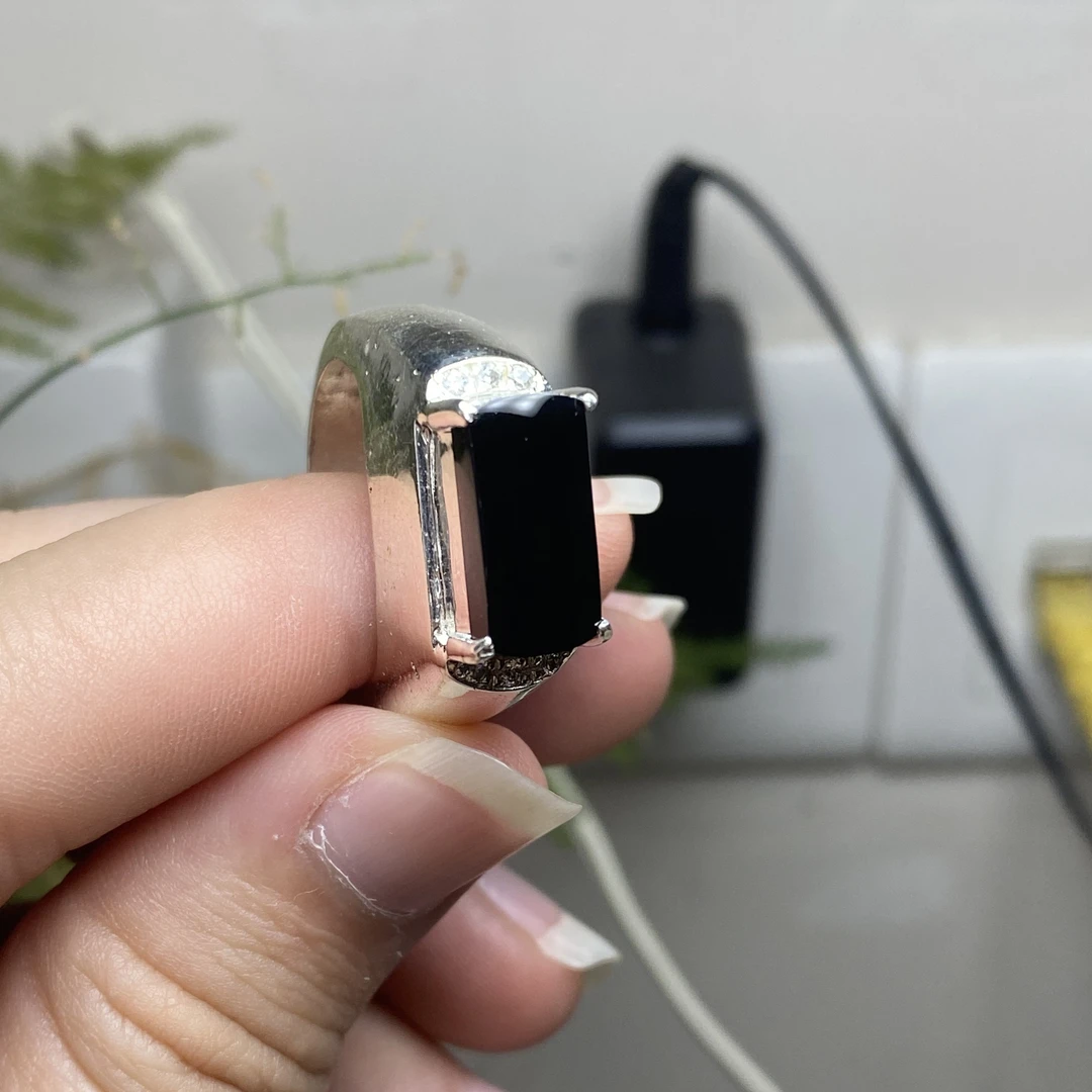 缅甸天然A货翡翠未镶嵌ST105