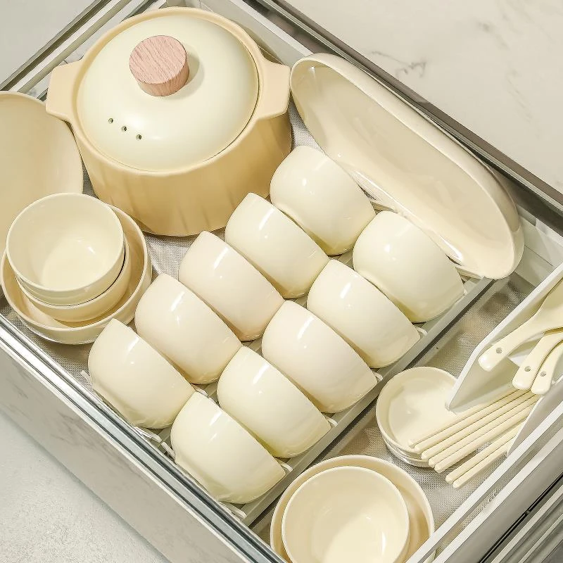 碗盘餐具全套2025新款奶油风乔迁碗碟筷盘组合陶瓷釉下彩餐具碗盘