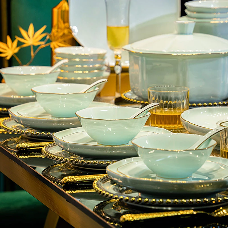 景德镇正宗青瓷餐具套装轻奢高级感碗筷全套新居家用乔迁碗盘组合