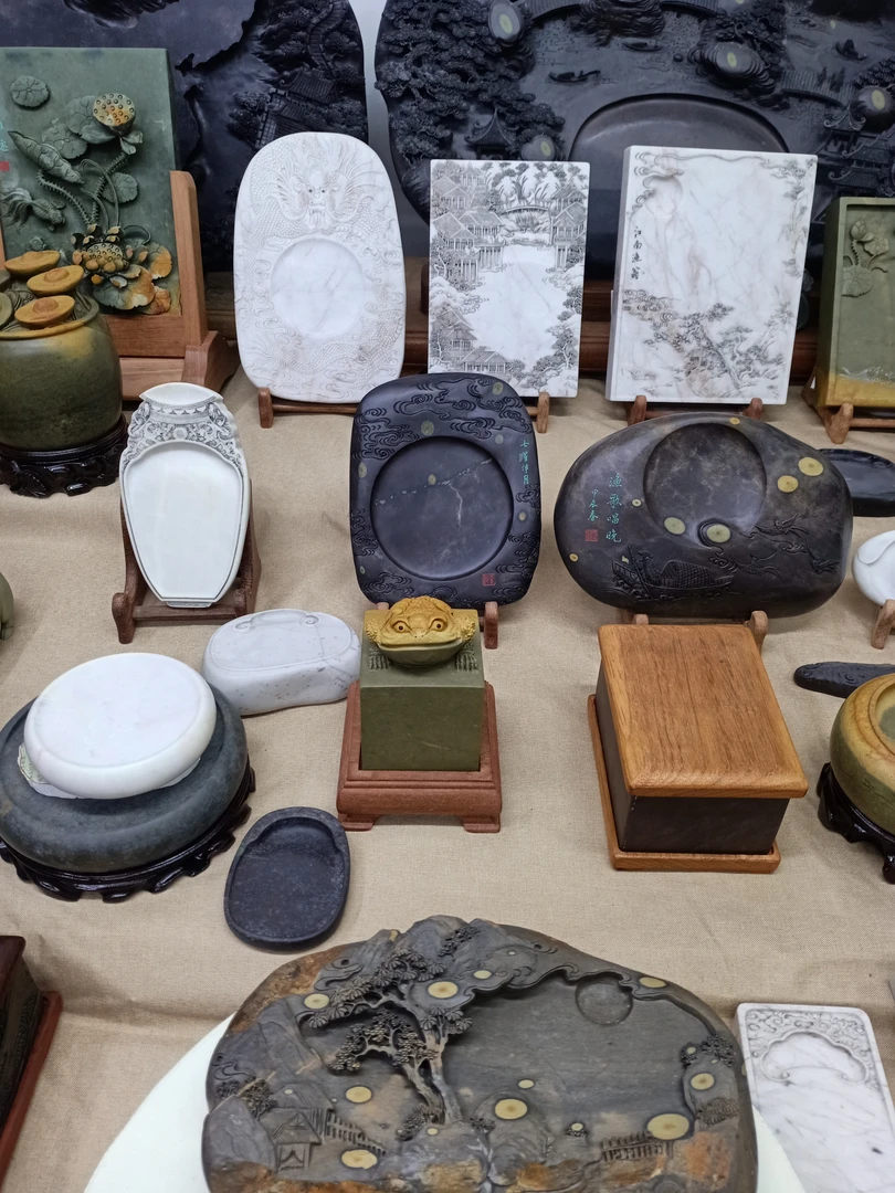 白端砚台、云龙砚台