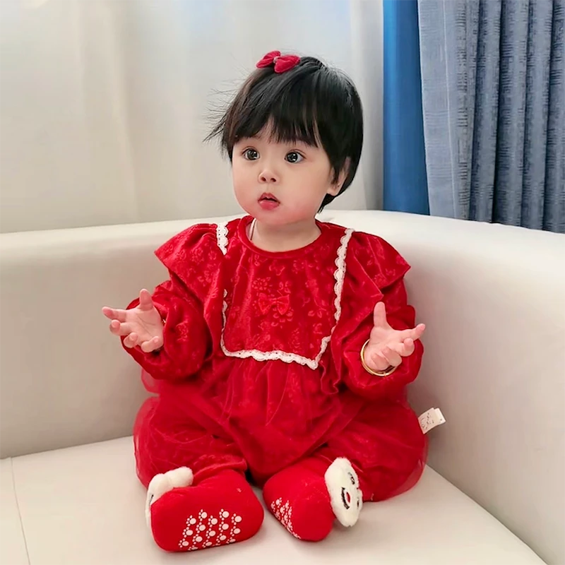 婴儿拜年服红色喜庆新生儿满月百天周岁礼服女宝宝秋冬加绒连体衣