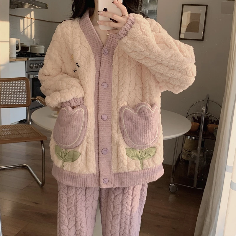 珊瑚绒睡衣女秋冬季长袖法兰绒加厚加绒款长袖保暖冬天家居服套装