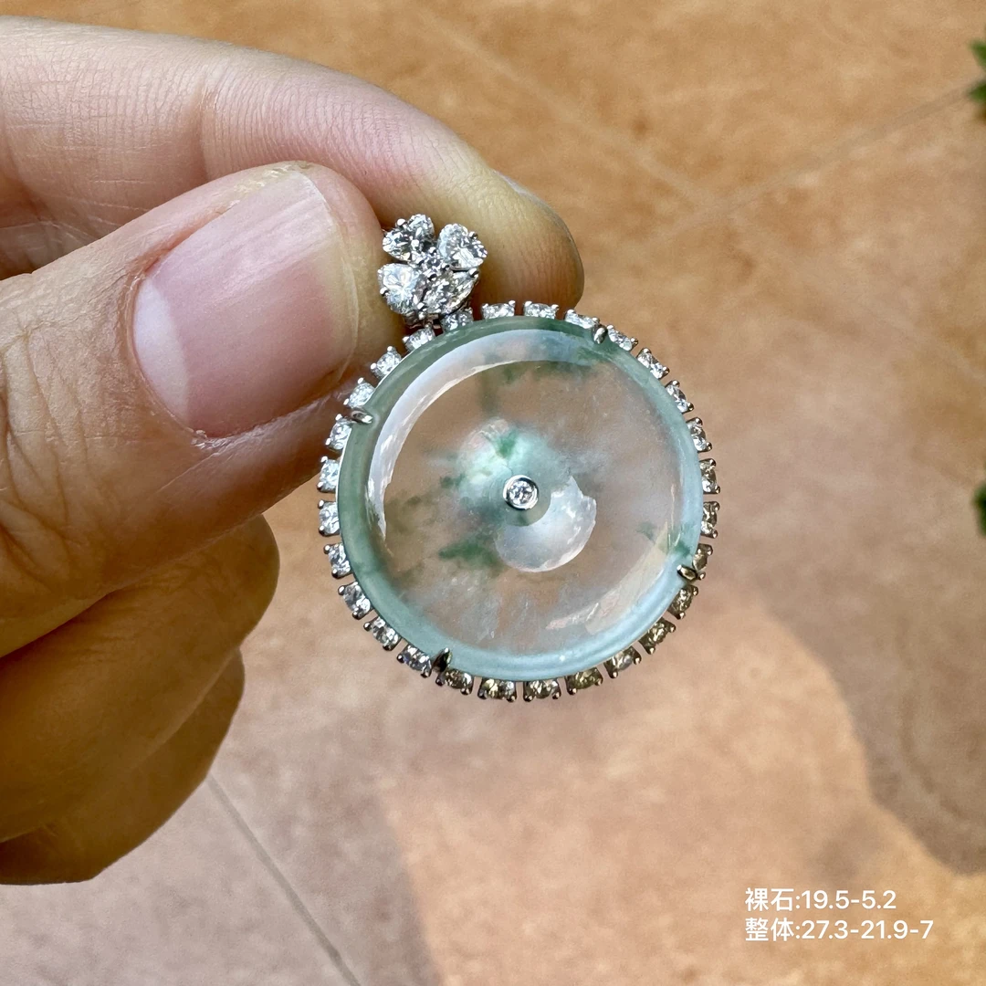 翡翠18k白金配钻透亮水草绿平安扣 裸石19.5-5.2