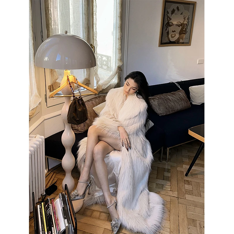 人造皮草 赵三观 白色人造皮草