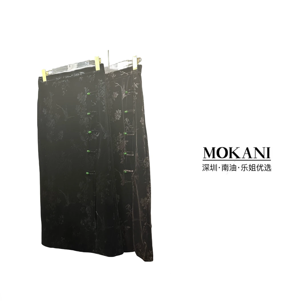 乐姐优选 | 「在水一方」提花丝绒蕾丝内衬国风半裙 M010303