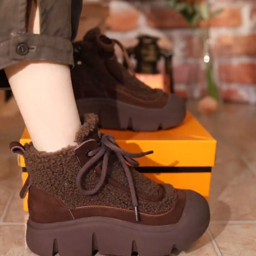 加绒马丁靴厚底雪地靴女2024冬季新款加绒保暖高帮鞋休闲妈妈棉鞋