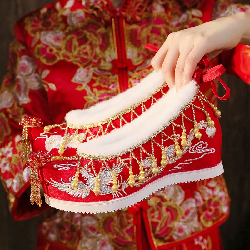 锦绣 冬季加绒婚鞋汉服棉鞋女配旗袍绣花鞋复古中式婚礼新娘鞋子