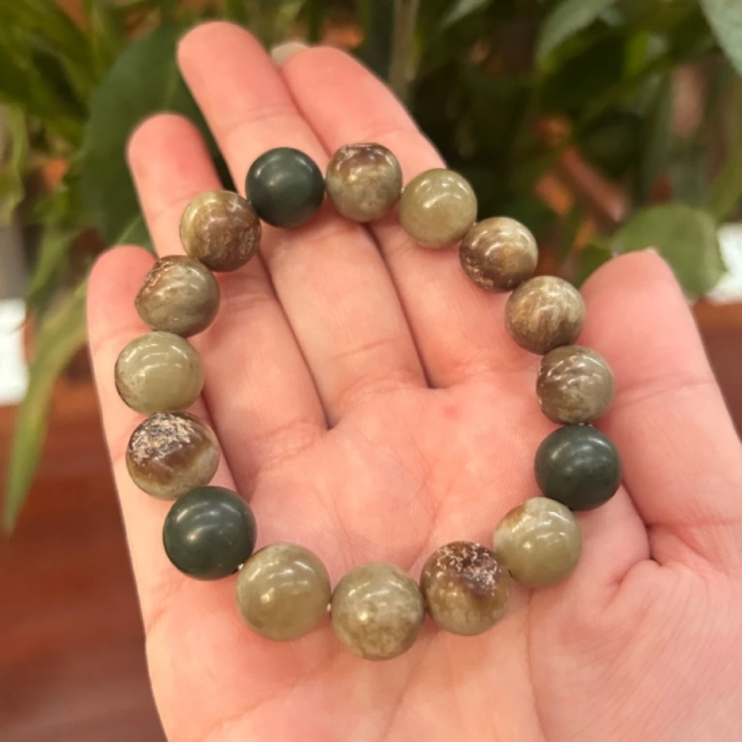 天然和田玉手串情侣AB版独特性12mm