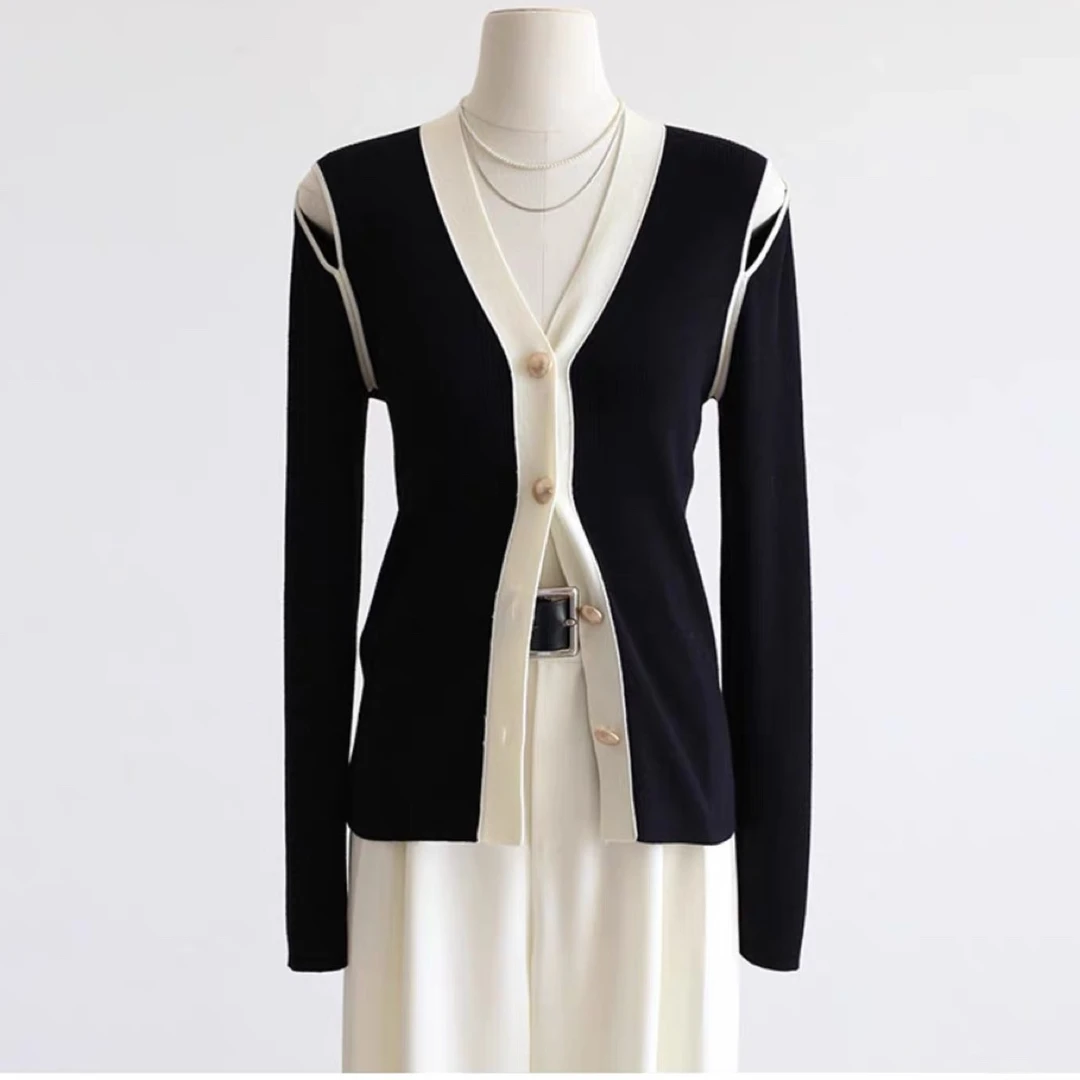 【聚新汇】秋冬新款小香风黑白撞色露肩设计毛衣针织显瘦开衫时尚