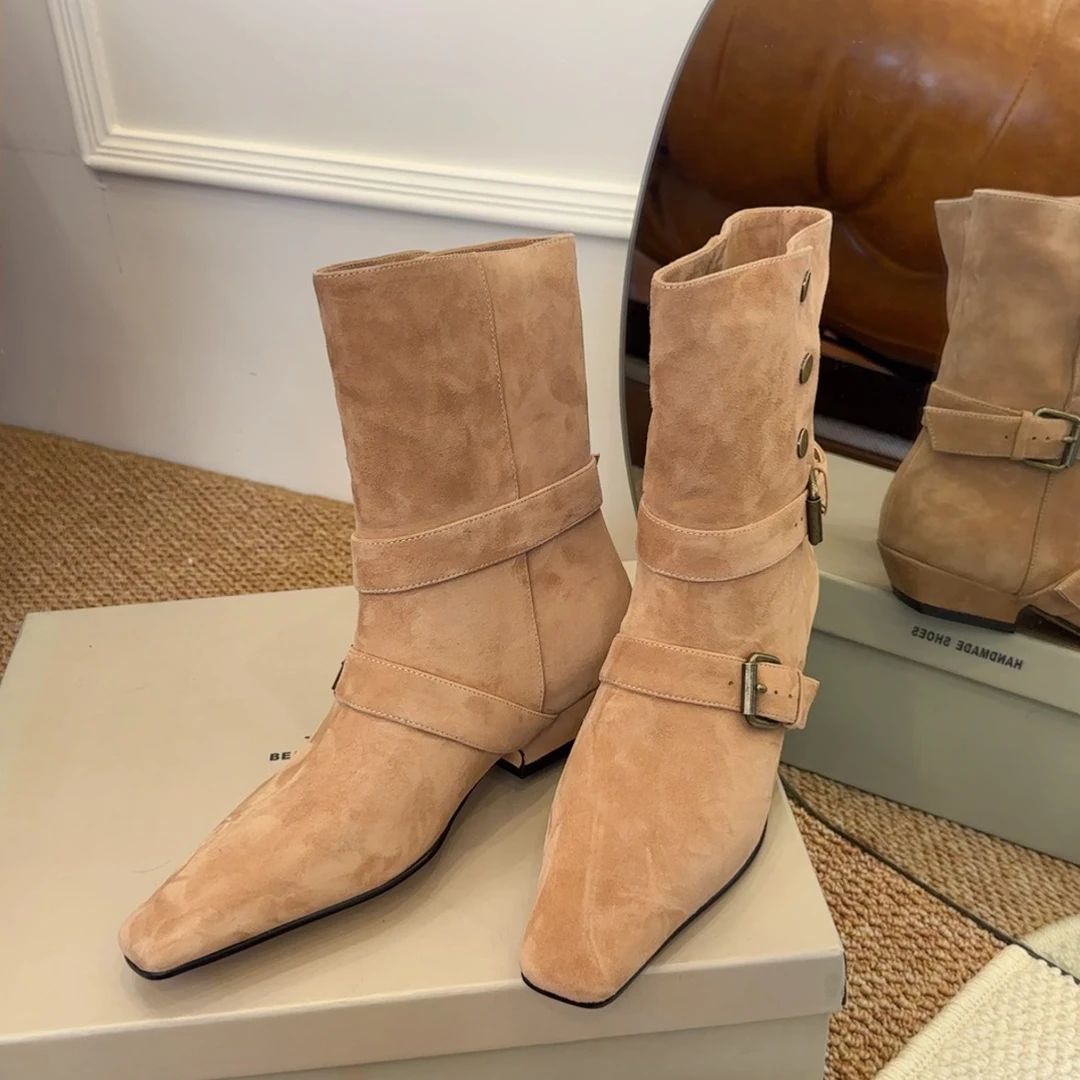 【六呈六】羊皮/3CM/极简轻奢大牌时装靴金属扣切尔西短靴女