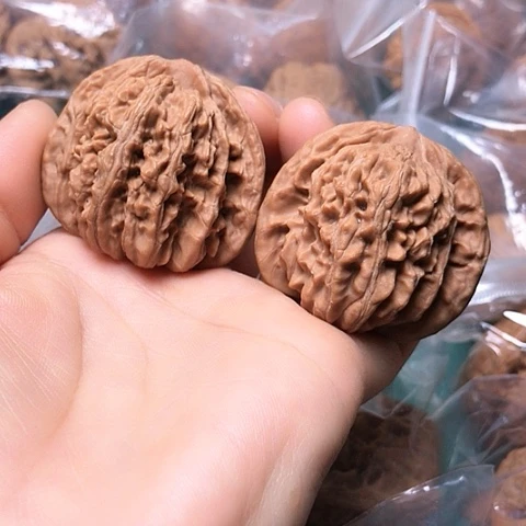 核桃核雕仔*恒42四座楼修尖