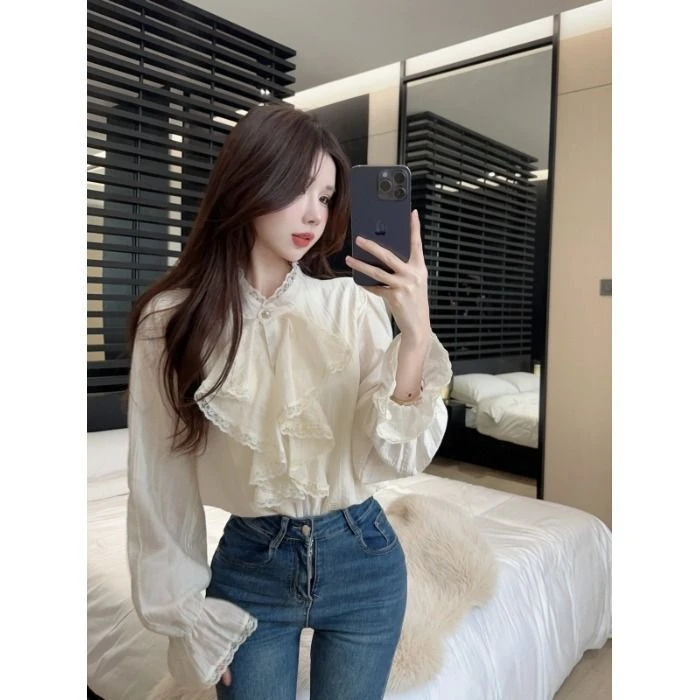 法式宫廷风荷叶边衬衫女早秋季新款气质蕾丝拼接小衫长袖开衫上衣