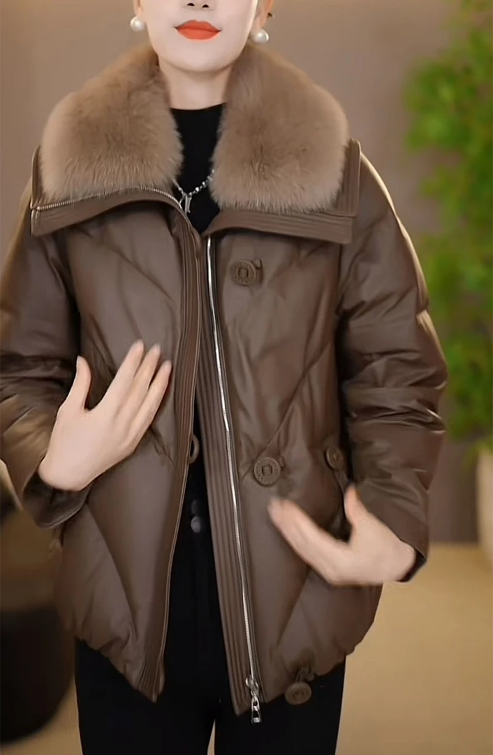 海宁皮草仿狐狸毛领pu皮时尚短款加厚外套冬季新款