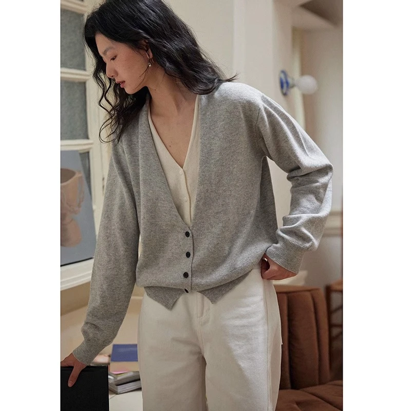 NICE PEOPLE知识分子风穿搭 撞色V领 假两件针织开衫