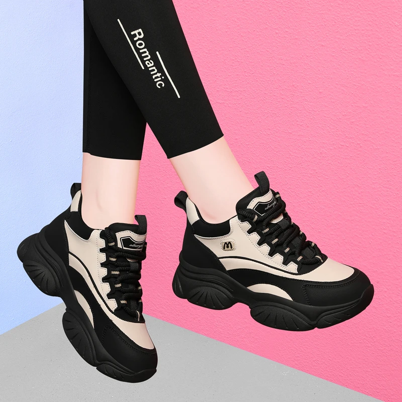 爆款运动鞋女款2025新款秋冬季百搭轻便老爹鞋厚底跑步休闲女鞋子