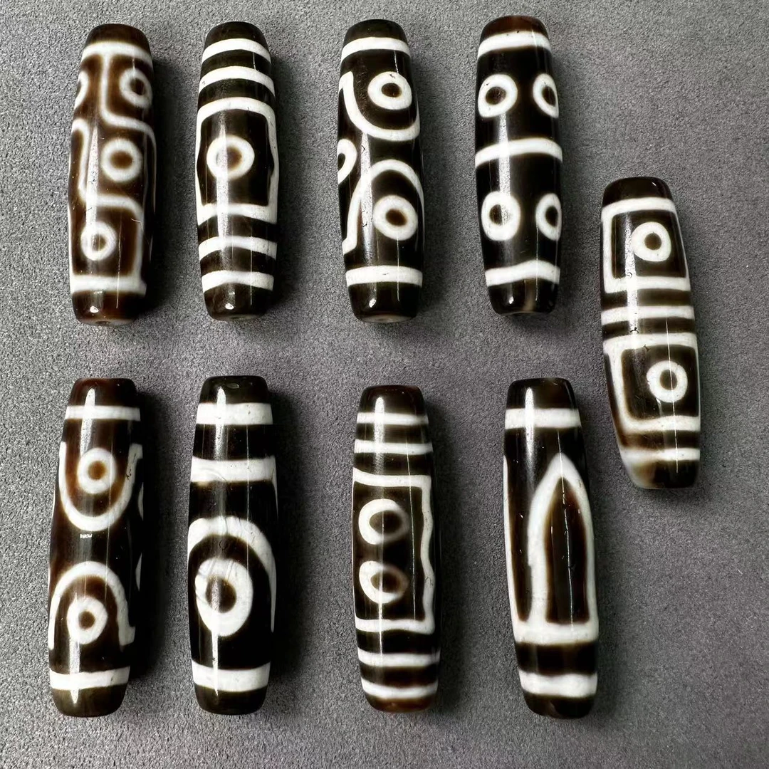 19纯手工扁珠微瑕钟志明行运时期经典黑白标杆纯手工白胎天珠玛瑙