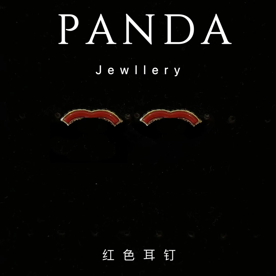 铜合金耳饰 红色字母耳钉xn-197