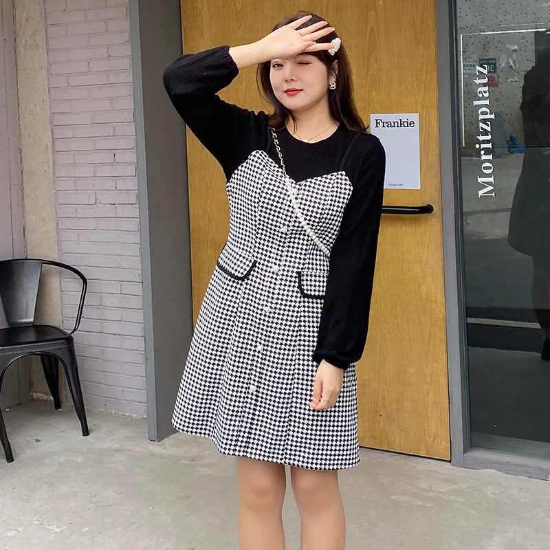 大码女装秋季新款垂坠感连衣裙长袖假两件套显瘦胖妹妹格子针织裙