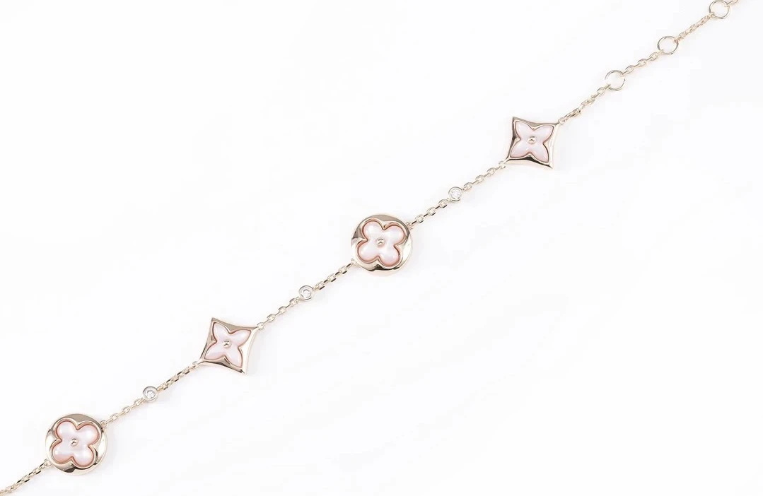 铜合金贝壳手链 新款满钻法式轻奢四花手链女镀玫瑰金方圆菱形