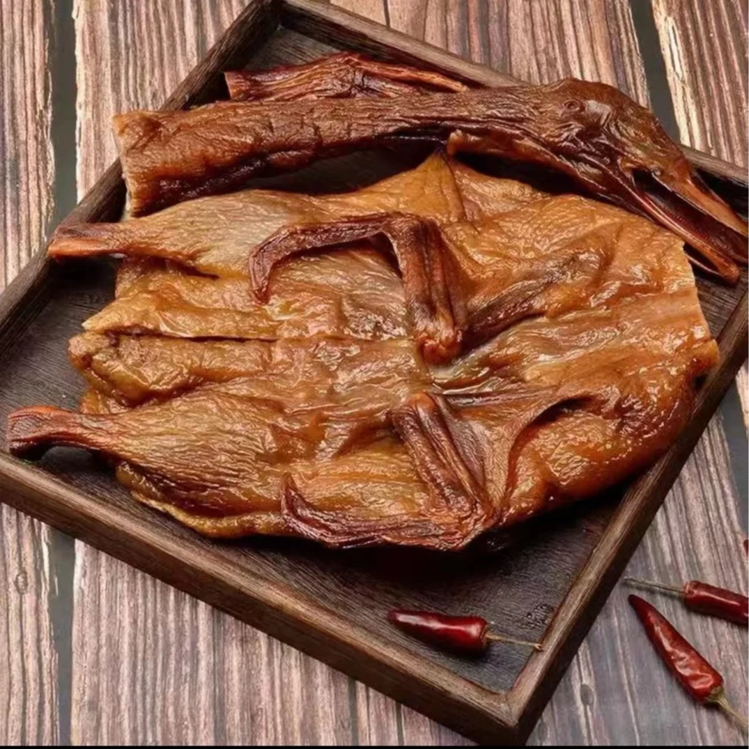 腊鸭子~湘潭特产传统自制整只鸭手工腌制850g左右拍一送扣肉一份