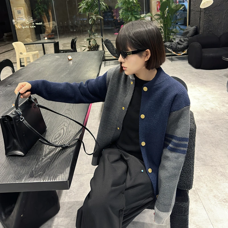 【撞色拼接开衫】2024新款时尚百搭撞色拼接工艺开衫男女同款针织冬