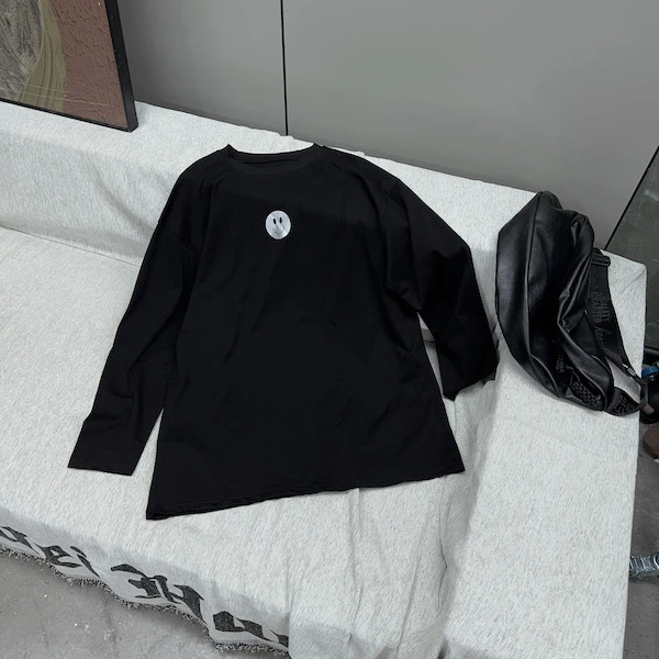 【杨英家复古水洗高街潮牌设计感】落肩阔版极简风笑脸T恤7655