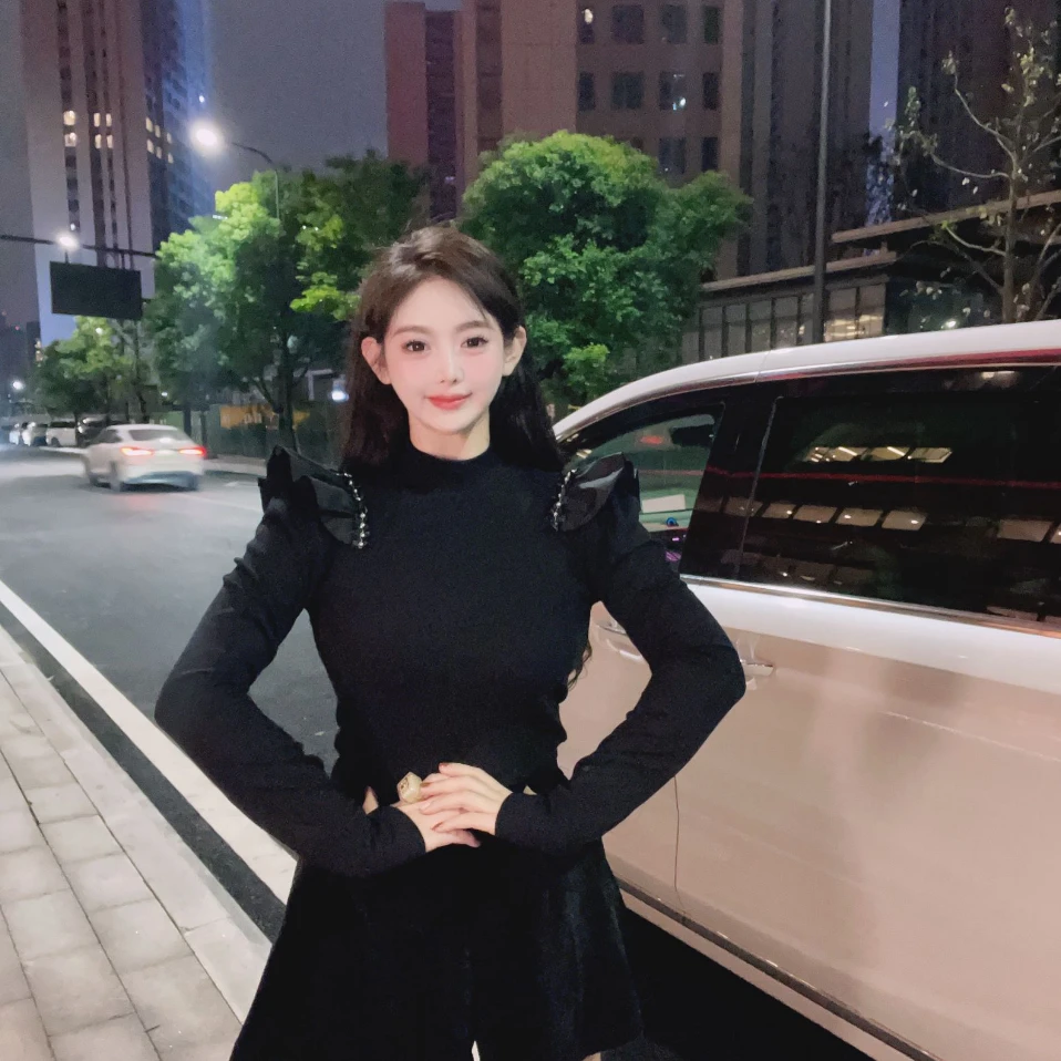 【胖小仙】<摩登黑精灵>小飞袖上衣