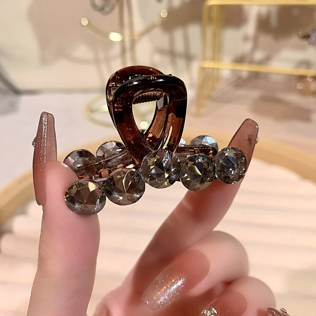 约4.5公分抓夹 时尚气质水钻抓夹女网红半抓发夹新款鲨鱼夹头饰