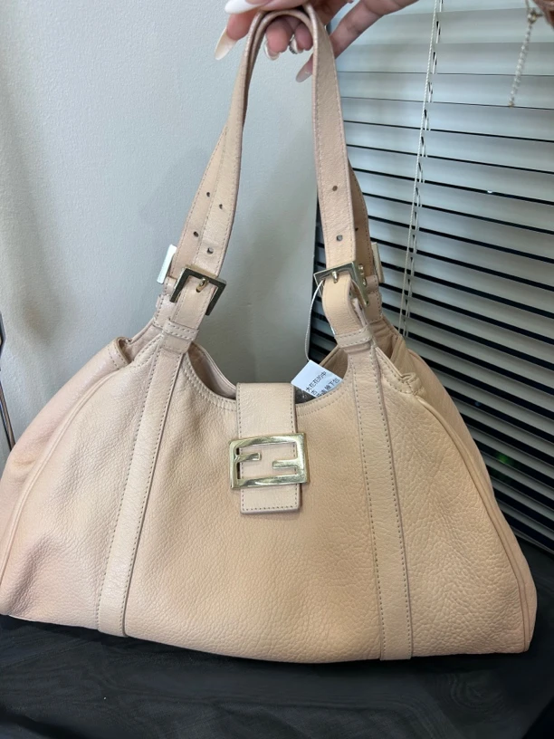 95新 FENDI/芬迪 fendi粉色腋下包