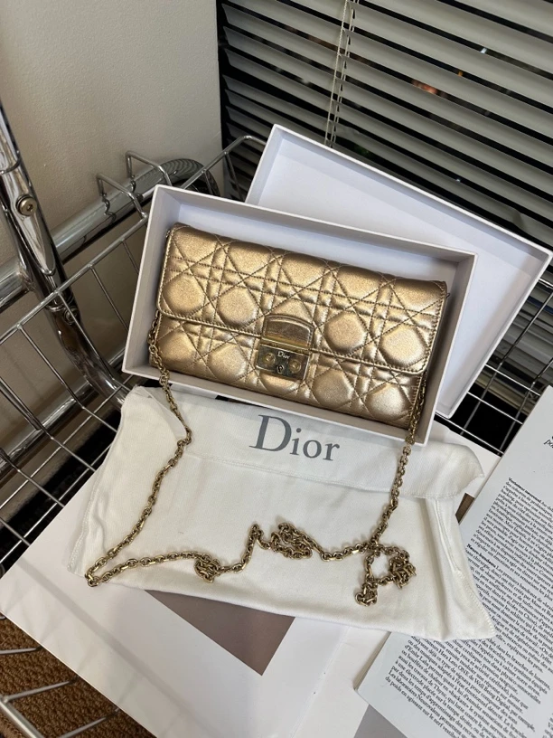 95新 DIOR/迪奥 金色手拿斜挎包包