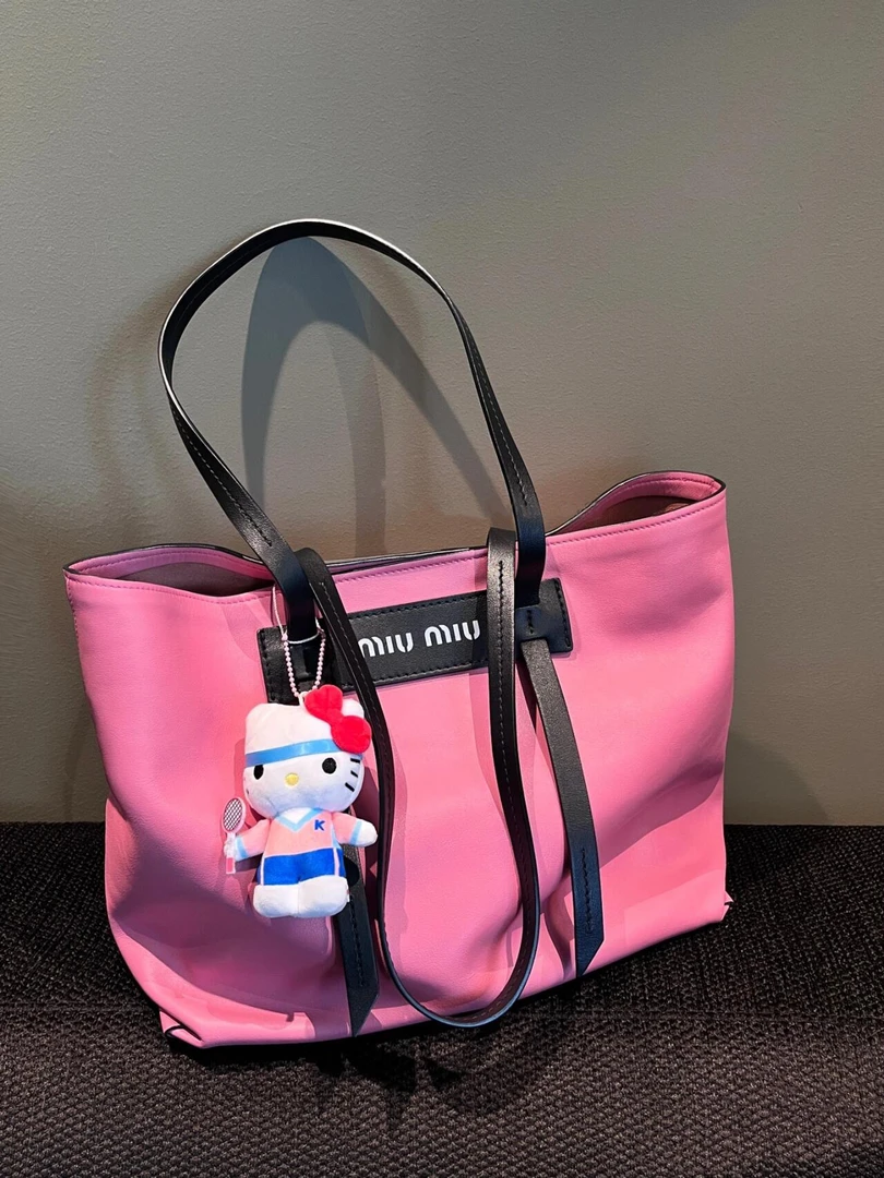 95新 MIU MIU/缪缪 休闲粉色单肩包